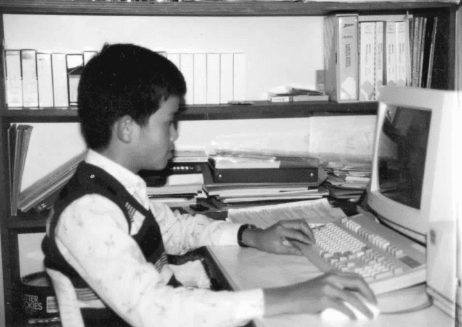 父亲花7个月工资买电脑